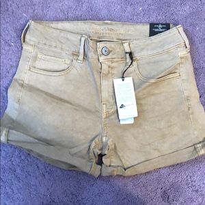 Midi khaki shorts